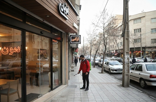 سمپاشی کترینگ و تهیه غذا